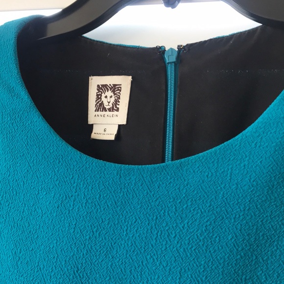 Dress - Picture 2 of 6